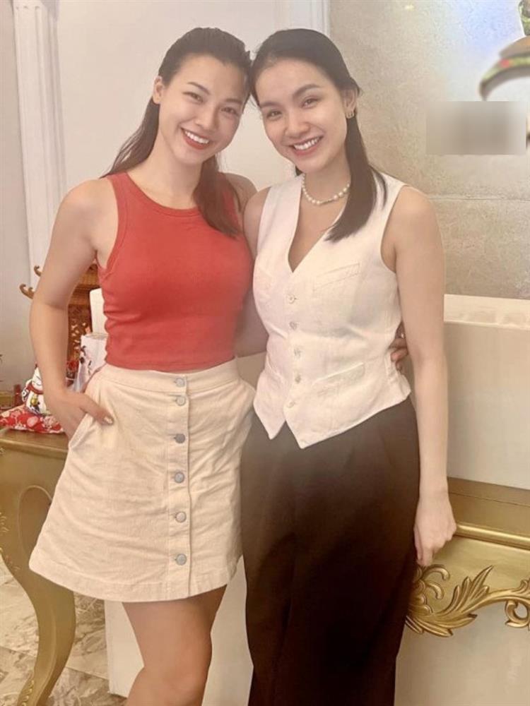 Nam Em, Phạm Hương và những Hoa hậu bỏ hào quang sống ẩn: Người có hôn nhân và sắc vóc thăng hạng, người nhan sắc biến dạng-10