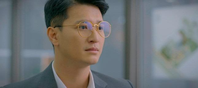 Vai nam chính mờ nhạt của Huỳnh Anh-7