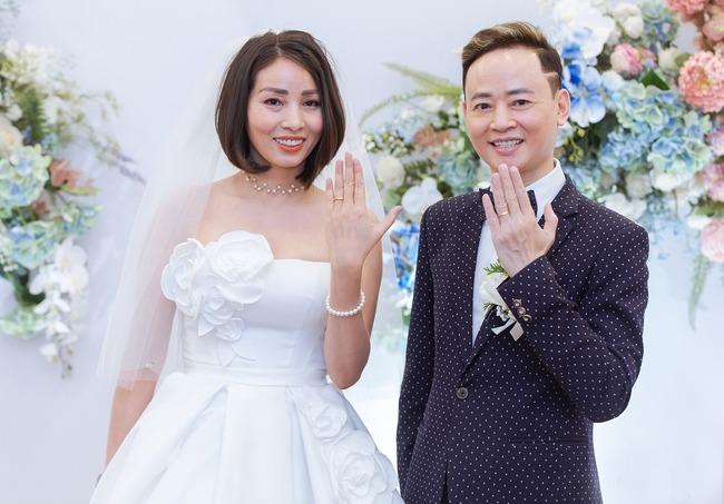 Diễn viên là trùm giang hồ màn ảnh trải qua 4 đời vợ, 3 lần phá sản: U60 viên mãn bên vợ kém 12 tuổi, xác định không có con chung-5