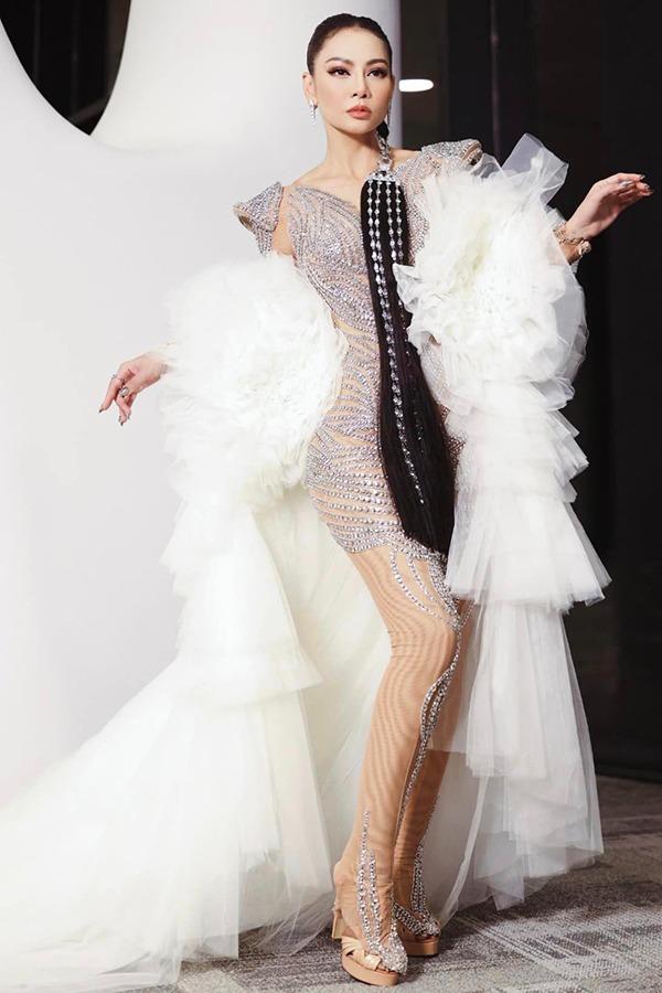 Sắc vóc đời thực sau khi giảm cân hiệu quả của ca sĩ Thu Minh-7