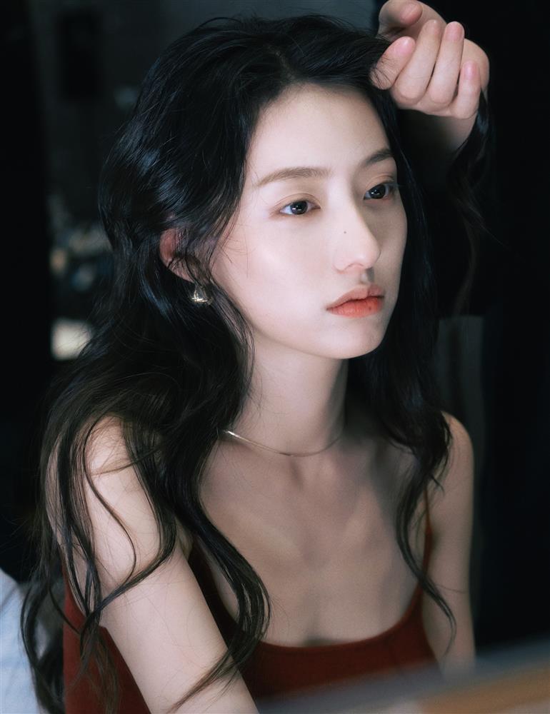 Vụ lộ video chat khỏa thân nhấn chìm sự nghiệp nữ diễn viên Hồ Liên Hinh-7