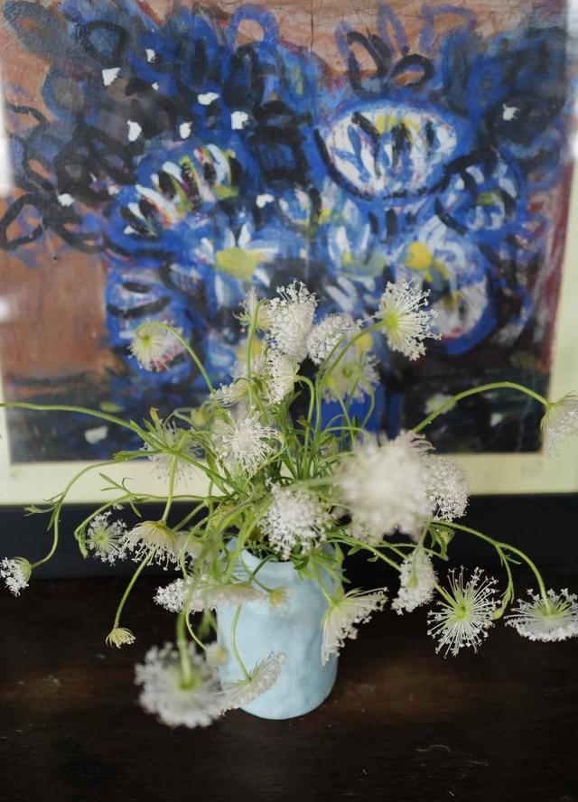 Phong cách cắm hoa độc đáo của Diva Hồng Nhung trong penthouse sang trọng-16