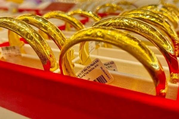 Giá vàng hôm nay 15/5/2024 đu theo giá thế giới, SJC lên sát 90 triệu đồng/lượng-3