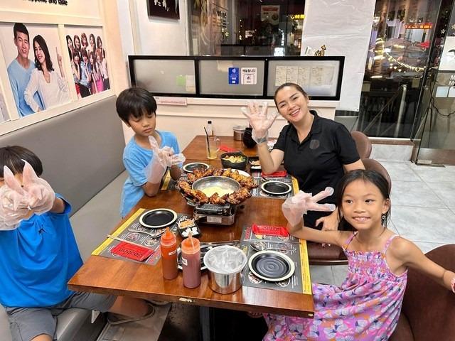 Á hậu Việt và cuộc sống làm mẹ đơn thân nuôi 5 đứa con khó khăn thế nào?-6