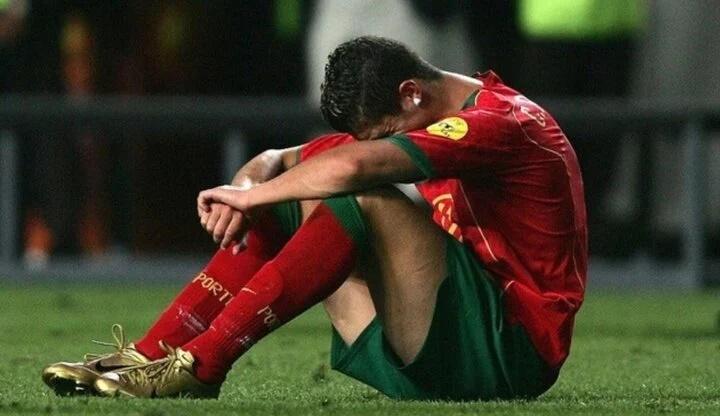 Ronaldo và những kỷ lục khó bị xô đổ tại EURO-2