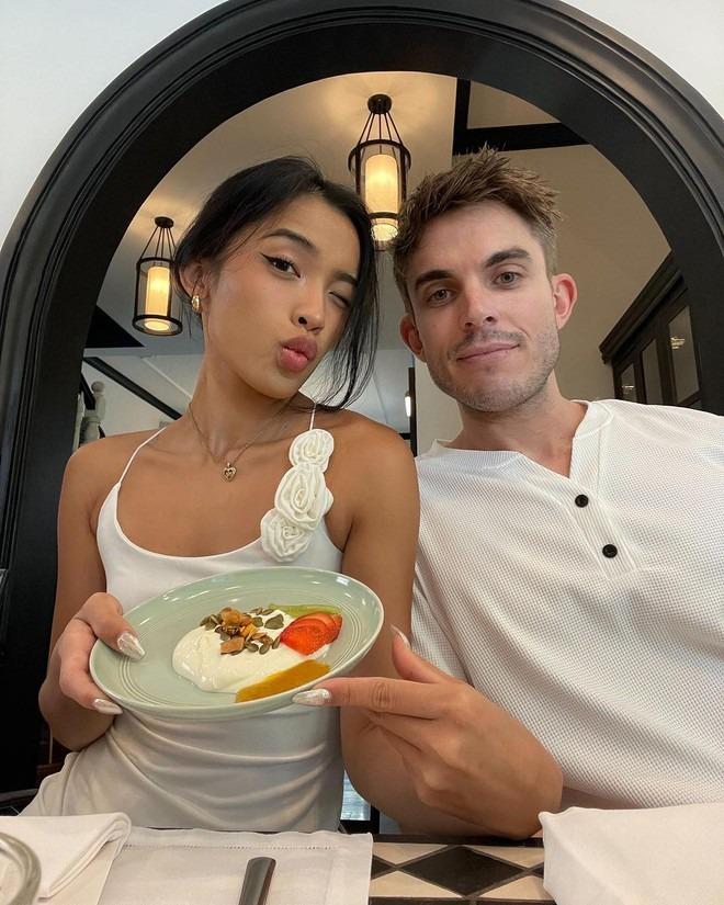 Tiểu thư chuỗi siêu thị lớn ở Đà Nẵng bất ngờ được doanh nhân hơn 11 tuổi cầu hôn-3