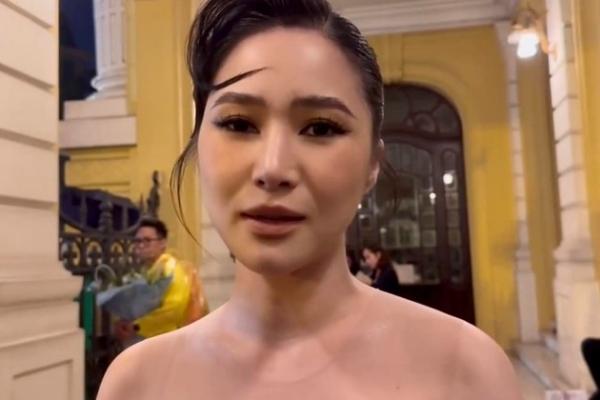Hương Tràm khóc sau đêm nhạc bị hủy gấp-13