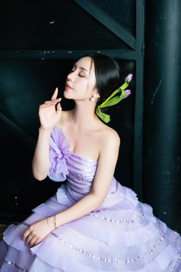 Người đẹp vũ trụ VFC có nhan sắc chuẩn đẹp như Hoa hậu nhờ mẹo giữ dáng dễ làm-6