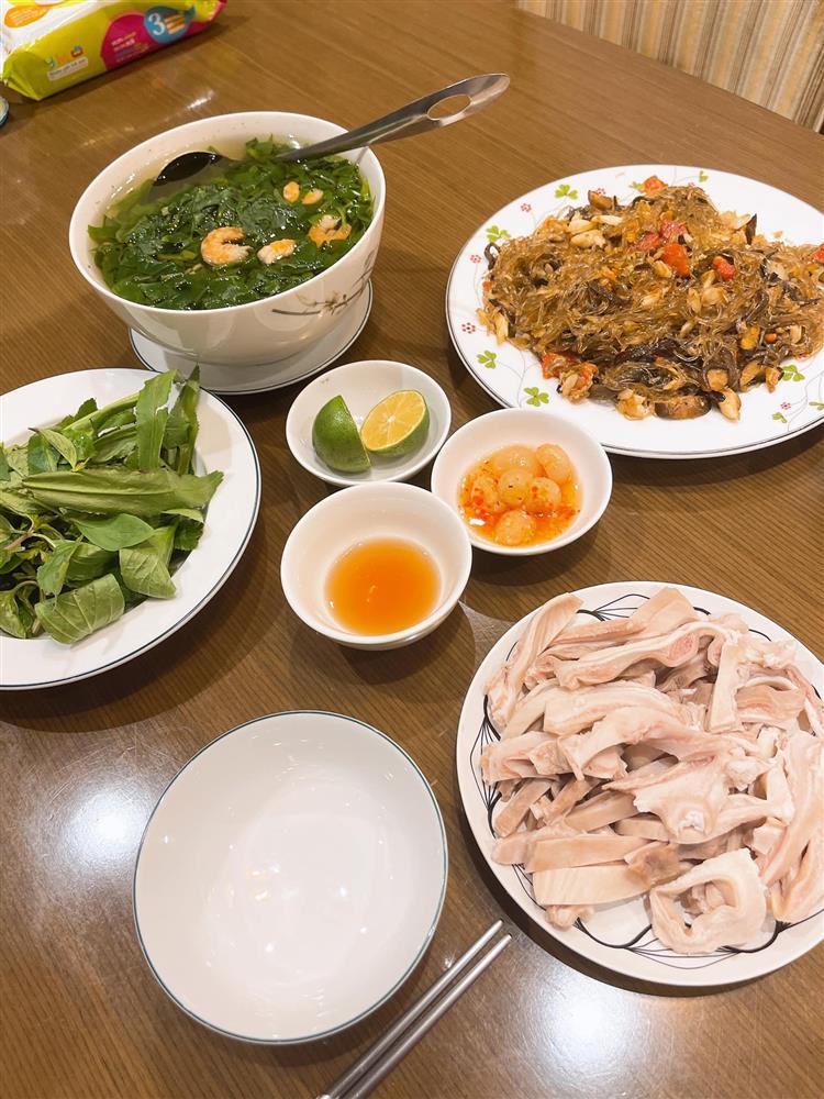 Độc thân, MC Mai Ngọc trở lại với thú vui nấu ăn-15