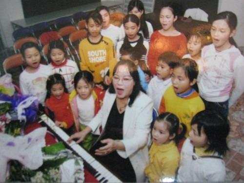 NSND Tường Vi qua đời - người được khen giọng hát hay hơn cả tiếng chim hót-2