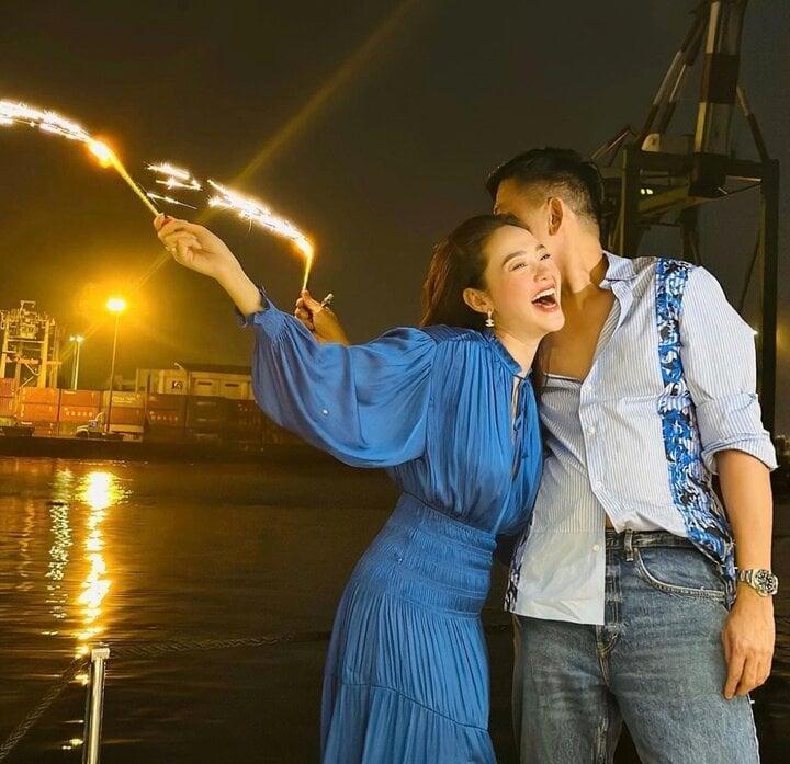 Minh Hằng sau 2 năm lấy chồng đại gia: Nhan sắc thăng hạng, sinh con trai bụ bẫm-4