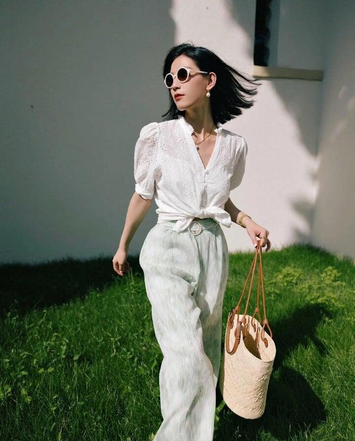 Những kiểu mặc giải nhiệt khi đi làm ngày nắng nóng-3