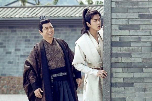 Tuổi 53 sống chật vật của nữ diễn viên từng công khai bị bạn trai cưỡng hiếp-4