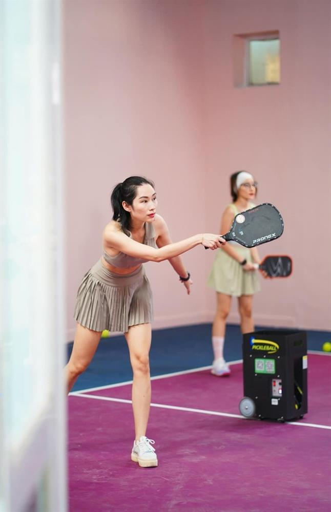 Để hội xinh gái dắt bạn ra sân Pickleball phẩy vợt tưng bừng cho quên luôn cái nóng 40 độ C!-10