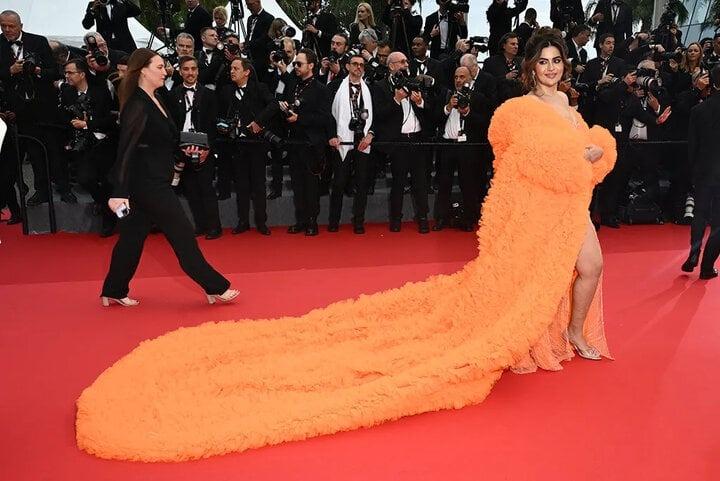 Thảm đỏ khai mạc LHP Cannes 2024: Củng Lợi cùng dàn mỹ nhân đọ sắc gợi cảm-7