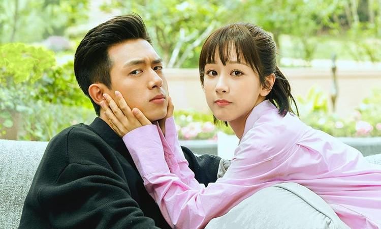 Gu thời trang của Ngu Thư Hân trong Suỵt, Nhà Vua Đang Ngủ Đông gây hoang mang MXH-6