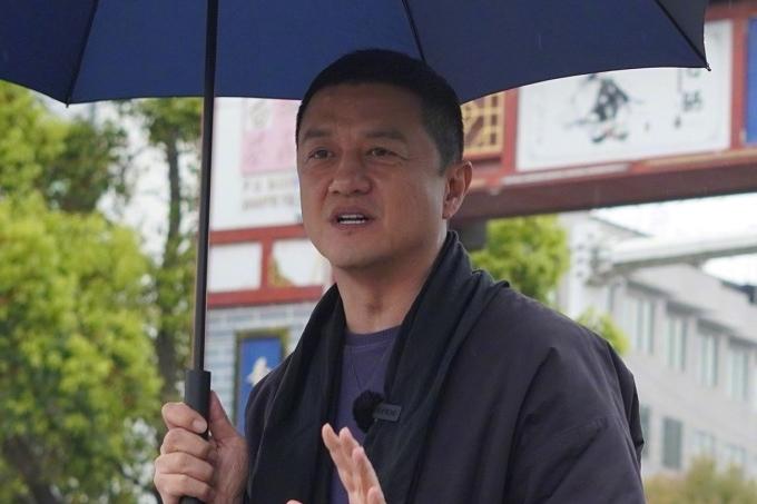 Lý Á Bằng thừa nhận khó trả hết khoản nợ, bị cấm đi máy bay vì vỡ nợ-4