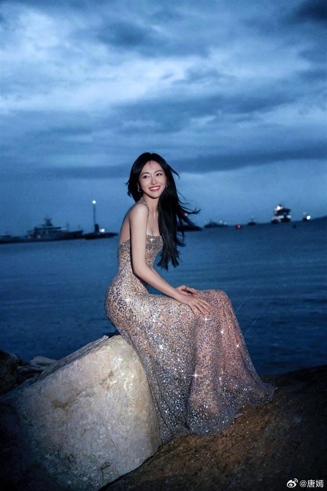 Khoe dáng tại Cannes, nhan sắc U40 của Đường Yên sống sót trước ống kính của hung thần-5