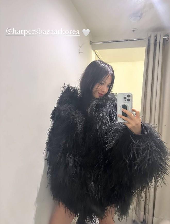 Song Hye Kyo tuổi 43 càng đẹp và sang thế này thì ai làm lại?-7