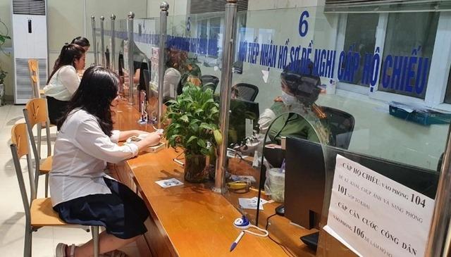 Từ năm 2024, người làm hộ chiếu (passport) được hưởng quyền lợi đặc biệt trong thời gian quy định-5