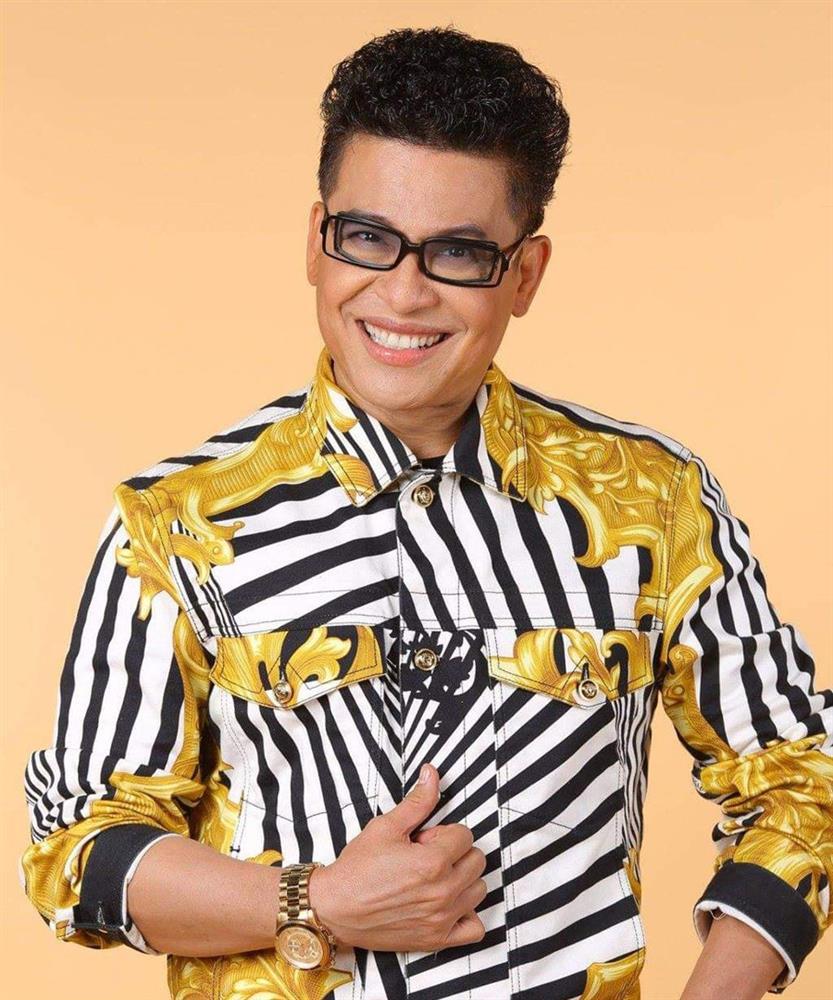 Mặc diêm dúa, độc lạ showbiz Việt chỉ có thể là... MC Thanh Bạch-3