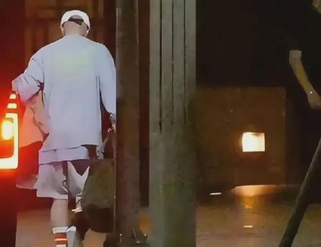 Xôn xao hình ảnh chồng Hàn Quốc bị Từ Hy Viên đuổi khỏi nhà lúc nửa đêm, cuộc hôn nhân thứ 2 có biến-1