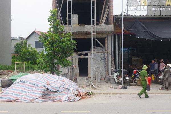 Đâm bạn học thủng phổi, thiếu niên 16 tuổi nhận án tù-2