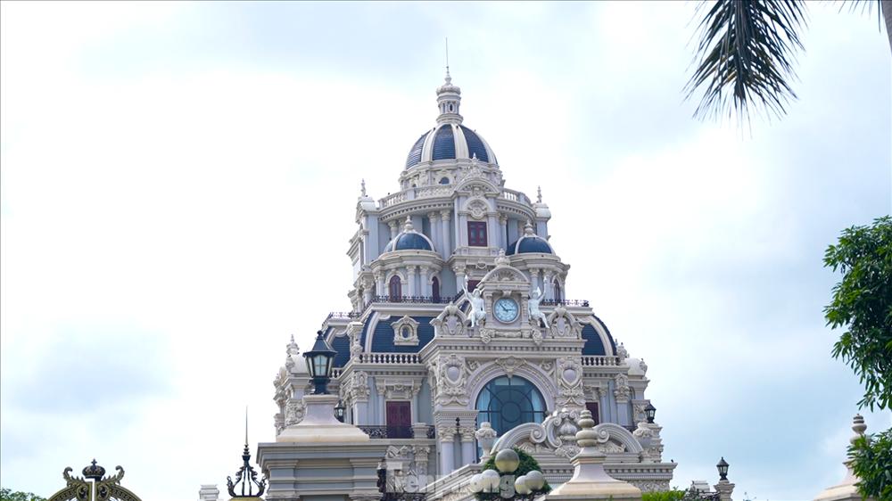 Ngôi làng tỷ phú nức tiếng tại Nam Định: Toàn dinh thự, lâu đài và tàu trăm tỷ xuôi ngược khắp muôn nơi-7