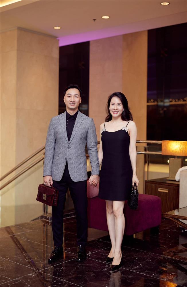 Hôn nhân hạnh phúc của MC Thành Trung và vợ cựu tiếp viên hàng không-14
