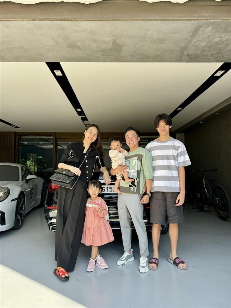 Đàm Thu Trang khoe ảnh bên trong biệt thự triệu đô, hé lộ cuộc sống viên mãn sau 5 năm lấy Cường Đô La-4