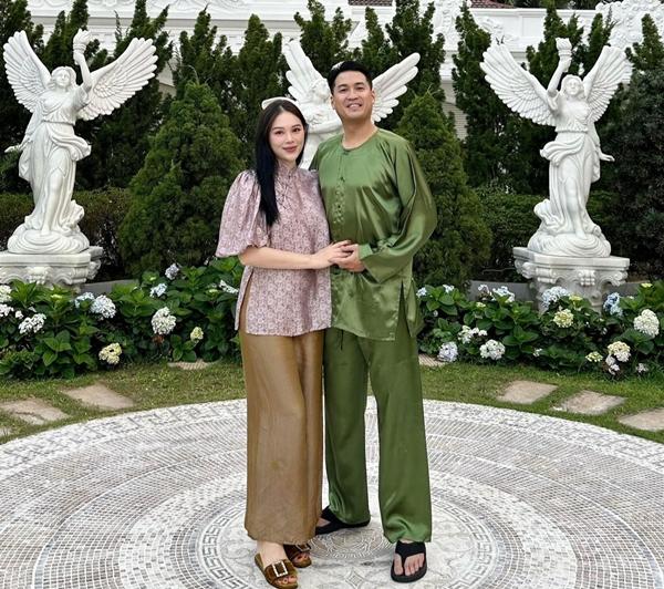 Làm dâu hào môn, Linh Rin sống sung sướng bên gia đình thiếu gia Phillip Nguyễn-10
