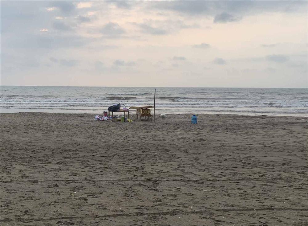 Vụ 2 học sinh bị sóng cuốn ở Hà Tĩnh: Tìm thấy 1 thi thể cách nơi gặp nạn 5km-1