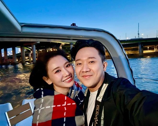 Hari Won lộ diện sau khi đột ngột vắng mặt trong buổi đi ăn cùng gia đình Trấn Thành-19