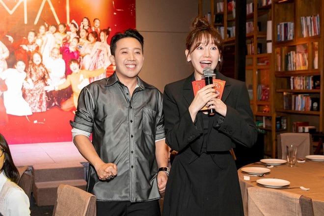 Hari Won lộ diện sau khi đột ngột vắng mặt trong buổi đi ăn cùng gia đình Trấn Thành-23