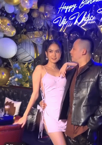 Xôn xao khoảnh khắc Ngọc Trinh và Vũ Khắc Tiệp hội ngộ vui vẻ sau tin nghỉ chơi-1