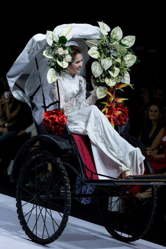 Xôn xao khoảnh khắc Ngọc Trinh và Vũ Khắc Tiệp hội ngộ vui vẻ sau tin nghỉ chơi-12