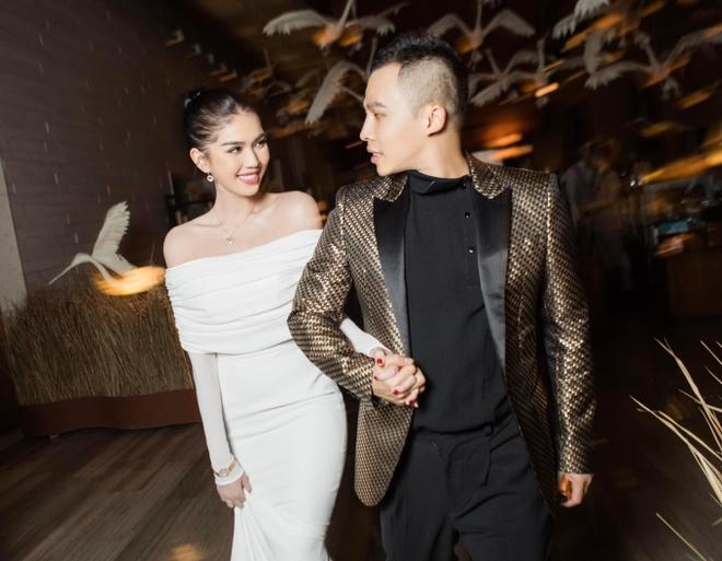 Xôn xao khoảnh khắc Ngọc Trinh và Vũ Khắc Tiệp hội ngộ vui vẻ sau tin nghỉ chơi-17