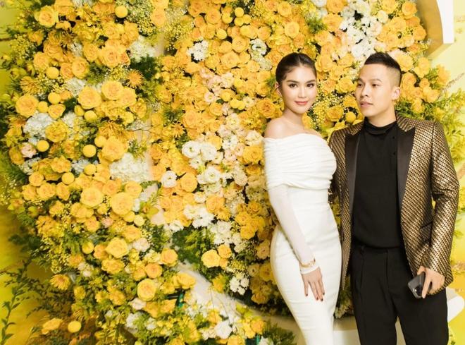 Xôn xao khoảnh khắc Ngọc Trinh và Vũ Khắc Tiệp hội ngộ vui vẻ sau tin nghỉ chơi-19