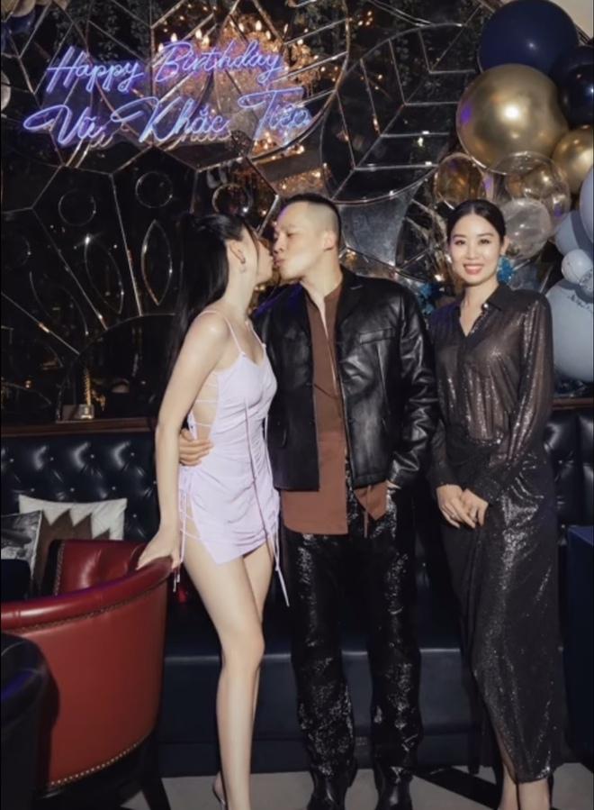 Xôn xao khoảnh khắc Ngọc Trinh và Vũ Khắc Tiệp hội ngộ vui vẻ sau tin nghỉ chơi-3