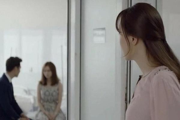 Từ tình địch, nhờ chuyến du lịch hai cô gái trở thành bạn thân thiết-4