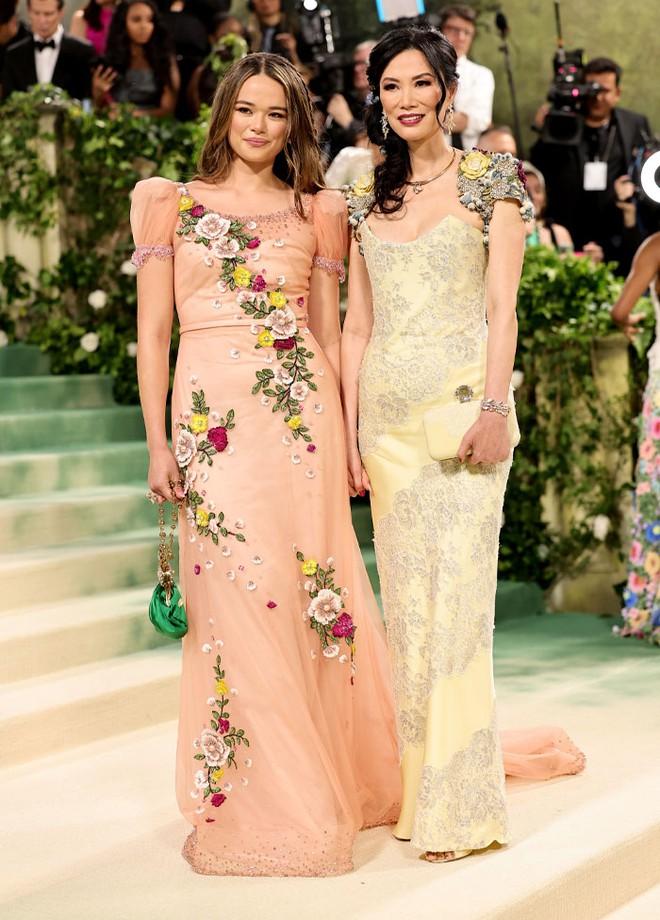 Từng bị chê kém sắc, ái nữ gia tộc Murdoch giờ lột xác ngoạn mục, gây sốt với khoảnh khắc hiếm hoi lộ diện-6