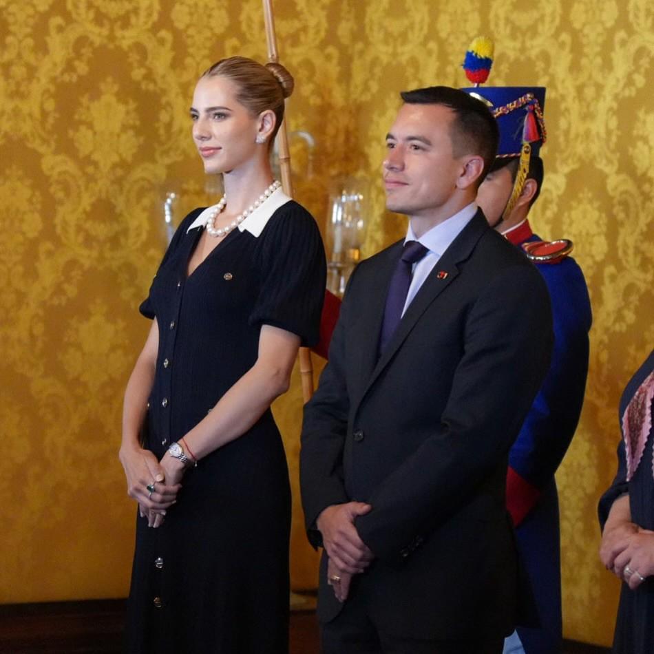 Đệ nhất phu nhân Ecuador tập gym để sở hữu cơ bụng 8 múi, thân hình chuẩn mẫu-1