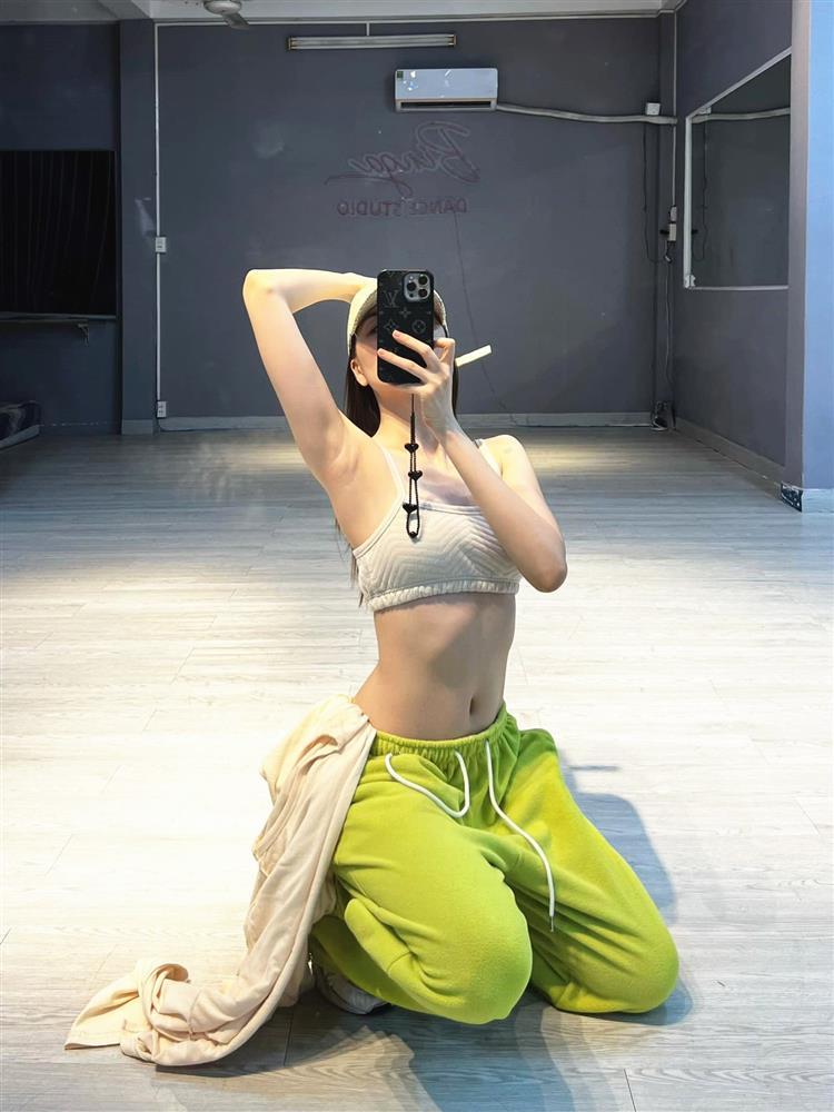 Lý do ca sĩ Thiều Bảo Trang hoạt động trầy trật 12 năm vẫn ở nhà thuê-2