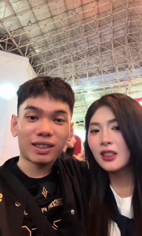 Khoảnh khắc Quỳnh Alee khiến trái tim của nhiều fan nam tan vỡ-3