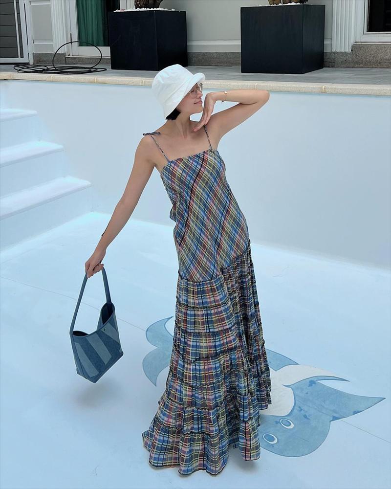 10 cách mặc váy maxi đi biển tham khảo từ các mỹ nhân Việt-5