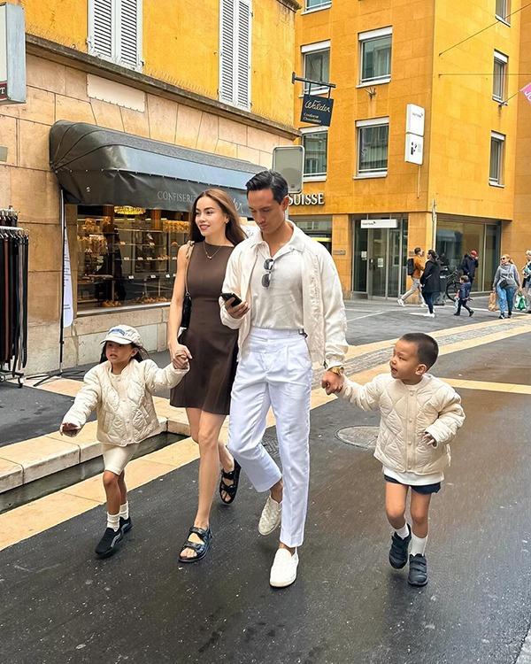 Cặp song sinh nhà Hồ Ngọc Hà tung tăng ở trời Âu-1