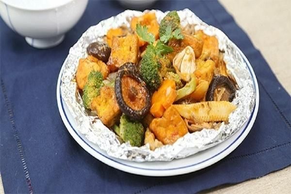 Công thức nấu sườn xào chua ngọt đậm đà đưa cơm, chồng con mê tít-4