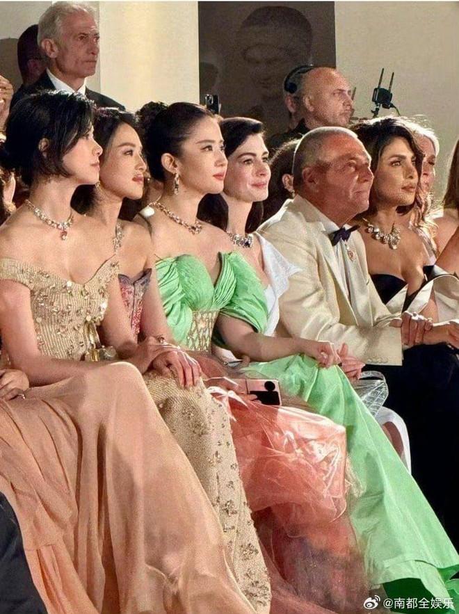 Khung hình quyền lực nhất thế giới: Thư Kỳ, Lưu Diệc Phi sánh vai cùng 2 đại mỹ nhân Hollywood-2