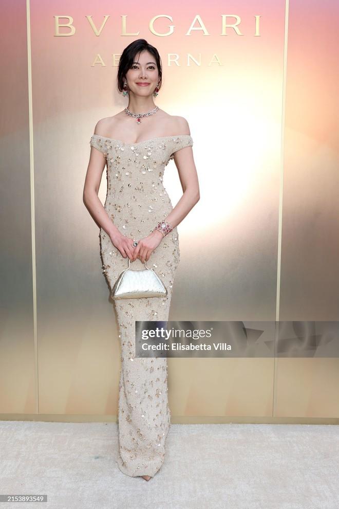 Khung hình quyền lực nhất thế giới: Thư Kỳ, Lưu Diệc Phi sánh vai cùng 2 đại mỹ nhân Hollywood-11