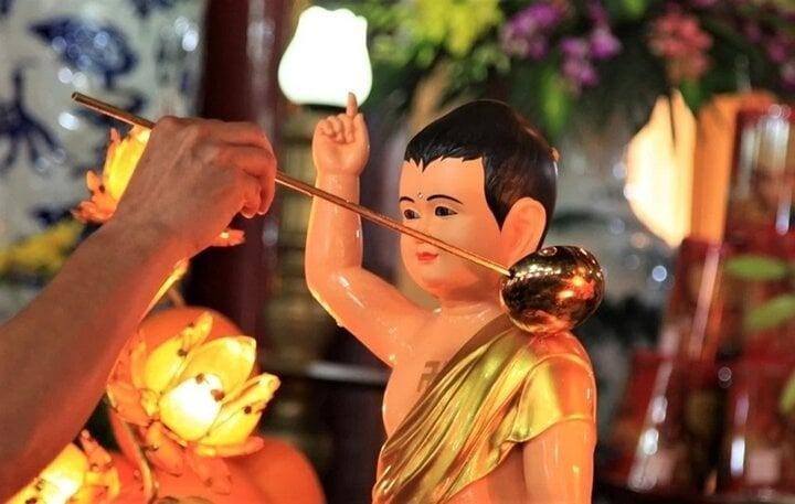 Nguồn gốc và ý nghĩa lễ Phật đản-1